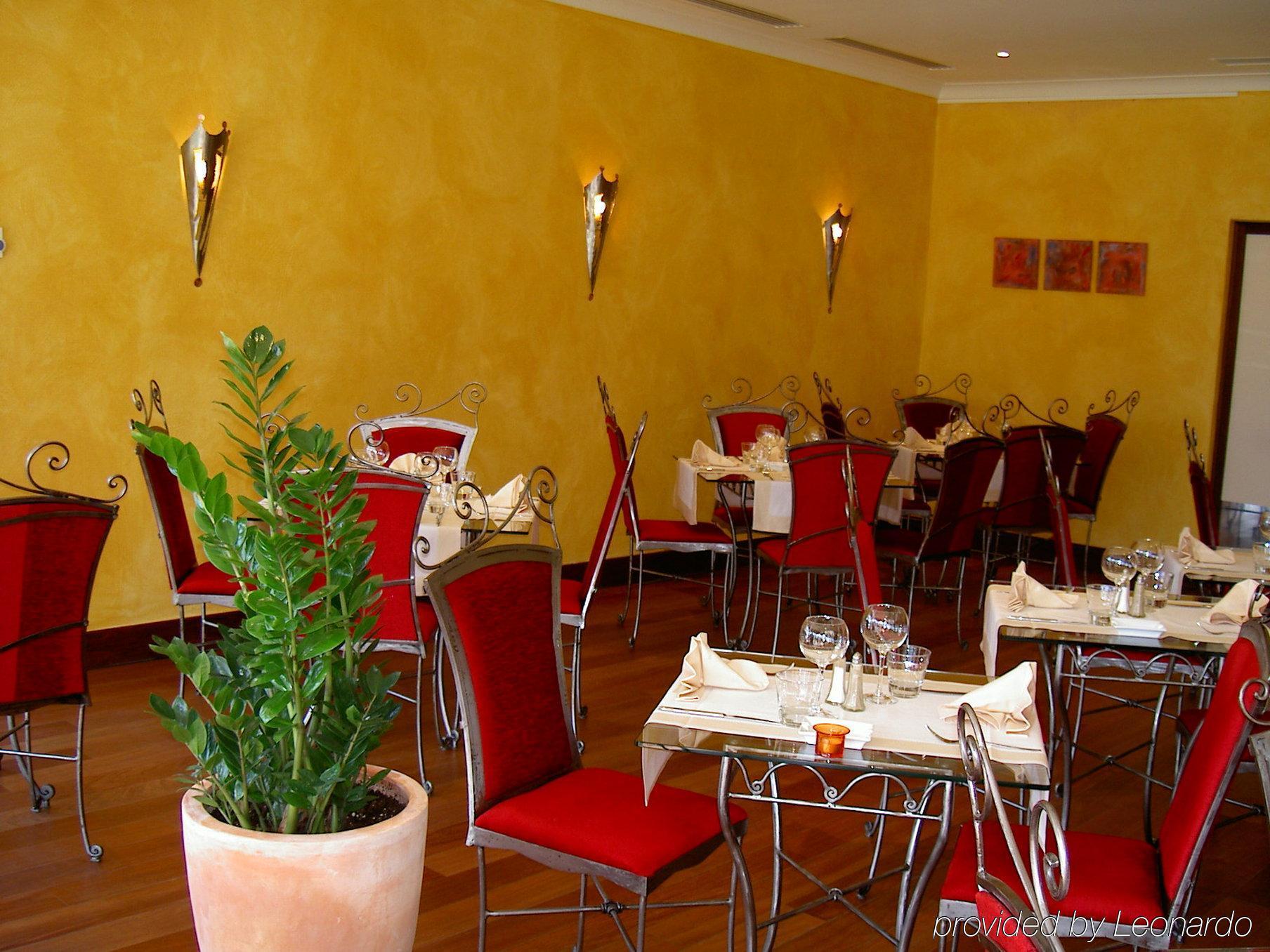 Holiday Inn Express Grenoble-Bernin Nhà hàng bức ảnh