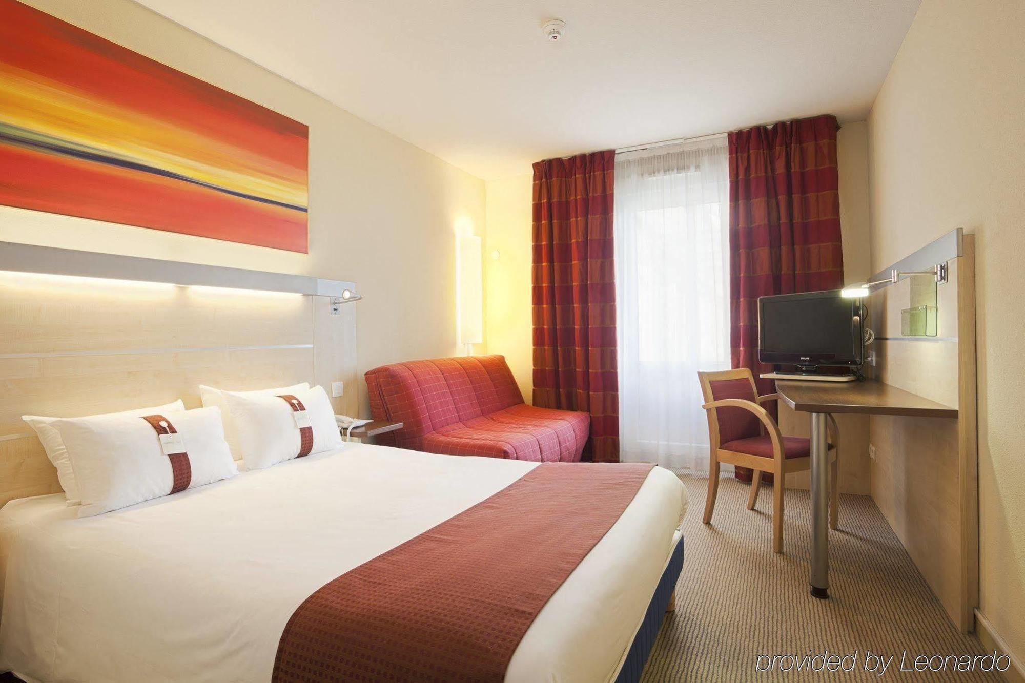 Holiday Inn Express Grenoble-Bernin Phòng bức ảnh