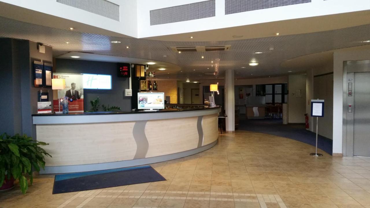 Holiday Inn Express Grenoble-Bernin Ngoại thất bức ảnh